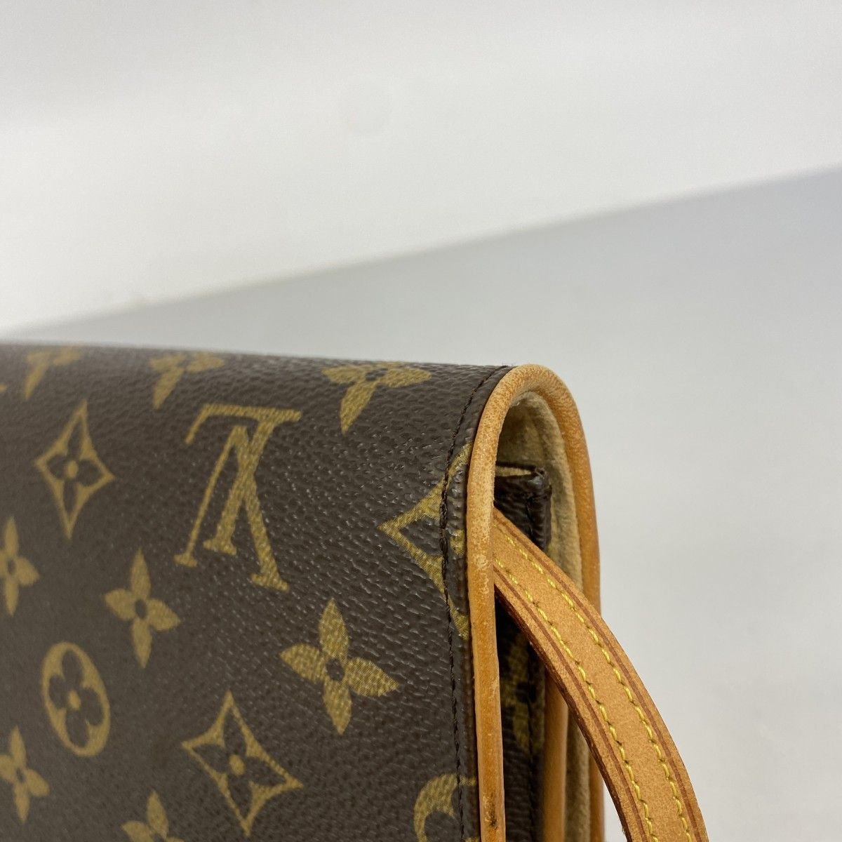 Louis Vuitton Shoulder Bag Monogram Pochette Twin GM Brown — view 7