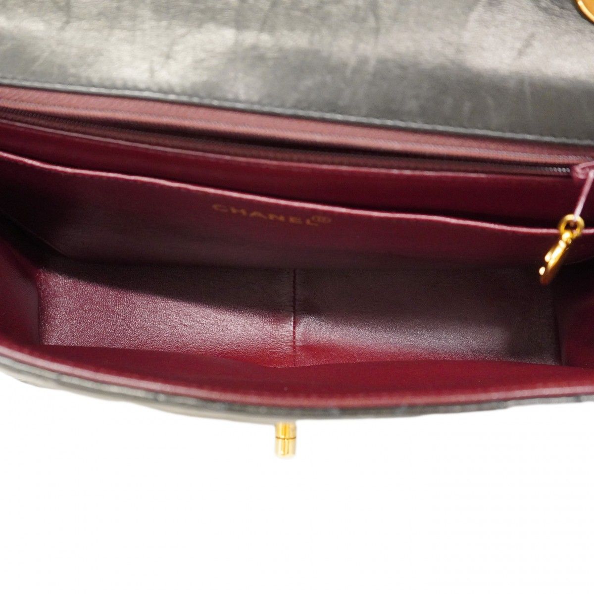 Chanel Shoulder Bag Big Quilted Lambskin Black Gold — view 4