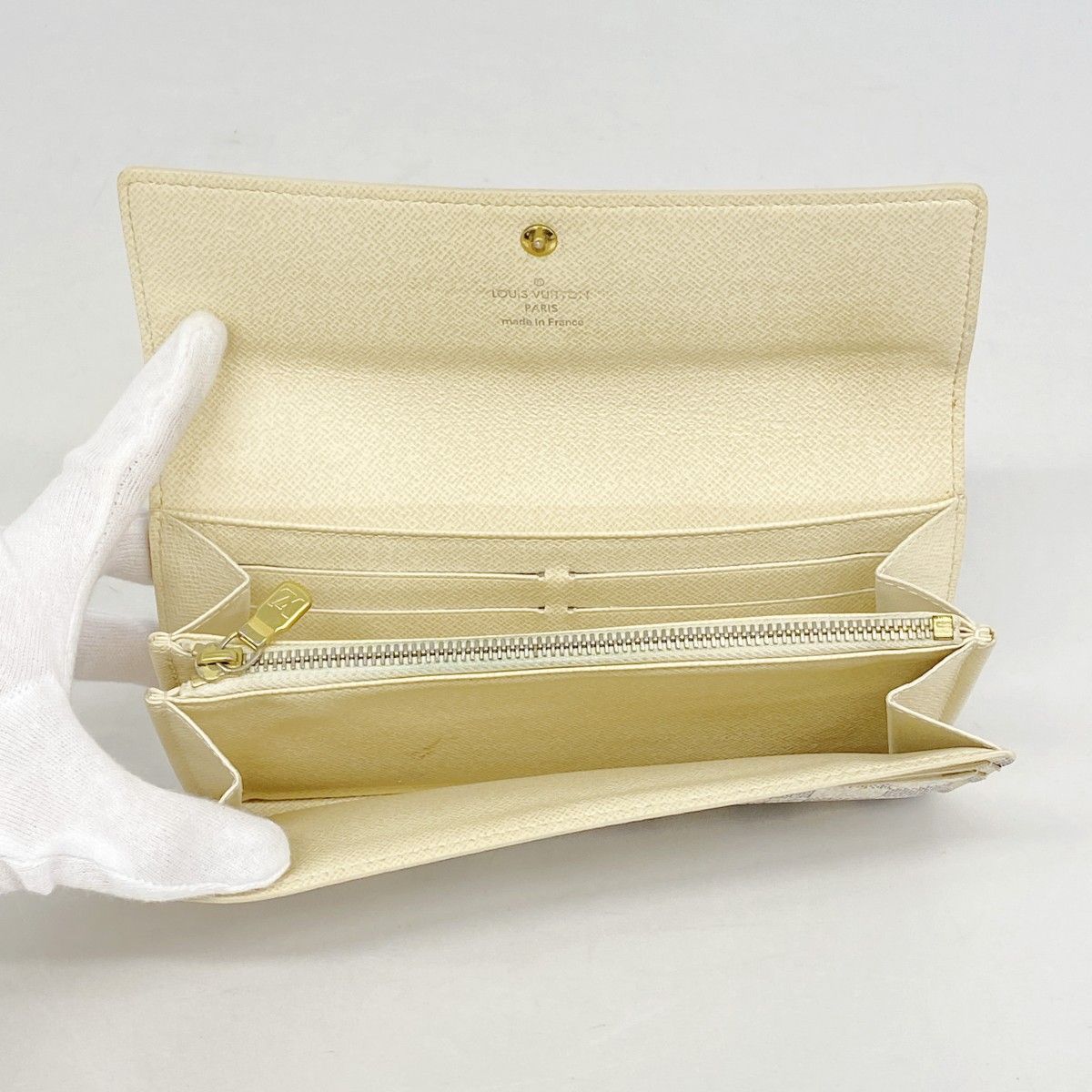 Louis Vuitton Wallet Damier Azur Portefeuille Sarah White — view 3