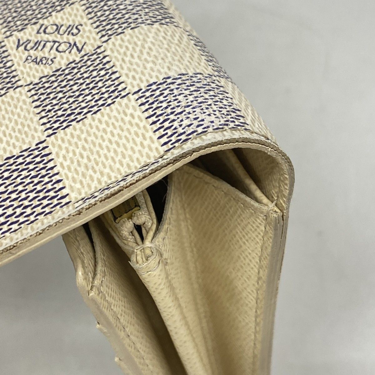 Louis Vuitton Wallet Damier Azur Portefeuille Sarah White — view 6