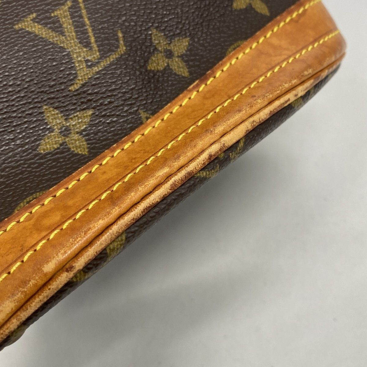 Louis Vuitton Tote Monogram Bucket PM Brown — view 8