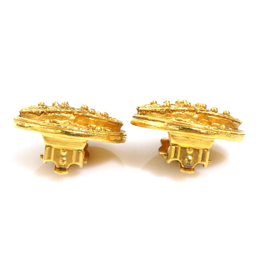 Chanel Earrings CC Logo — view 3