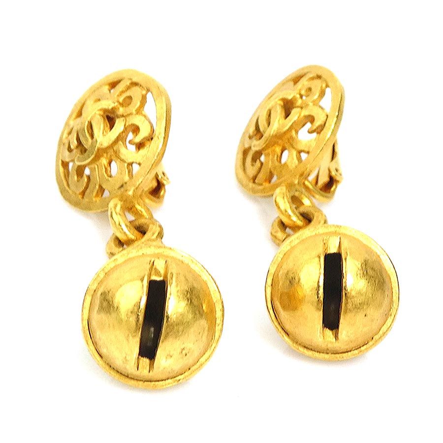 Chanel Earrings CC Logo — view 3