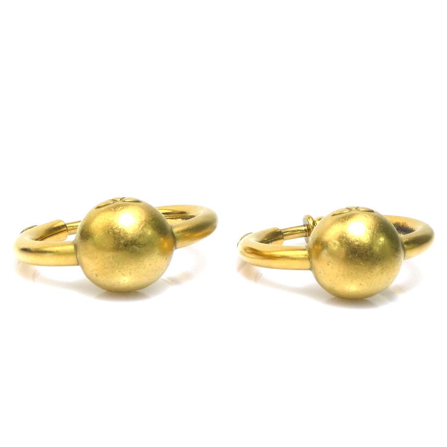Chanel Earrings CC Logo — view 4
