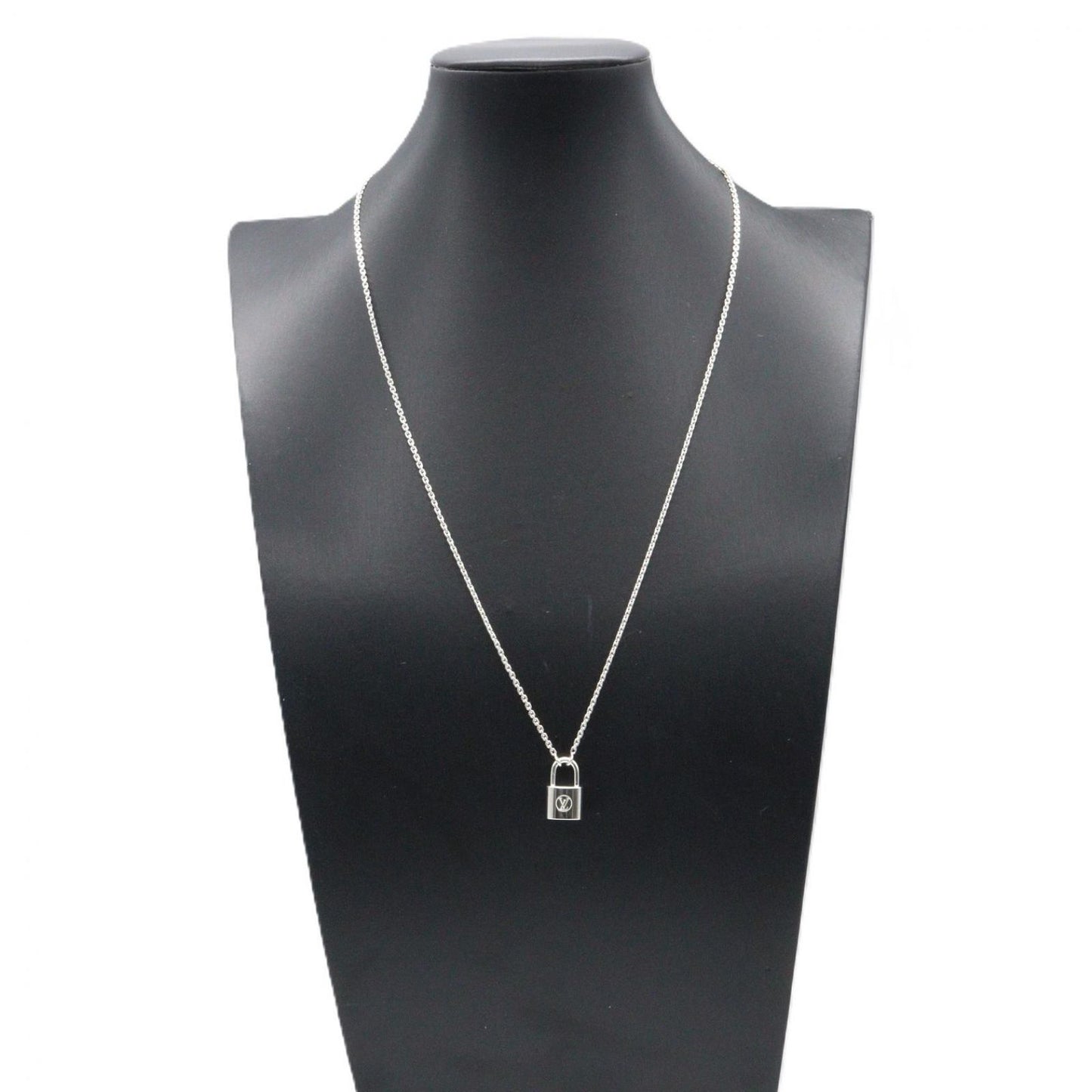 Louis Vuitton Necklace Pendentif Lockit 49.5 cm 925 Sterling Silver — view 5