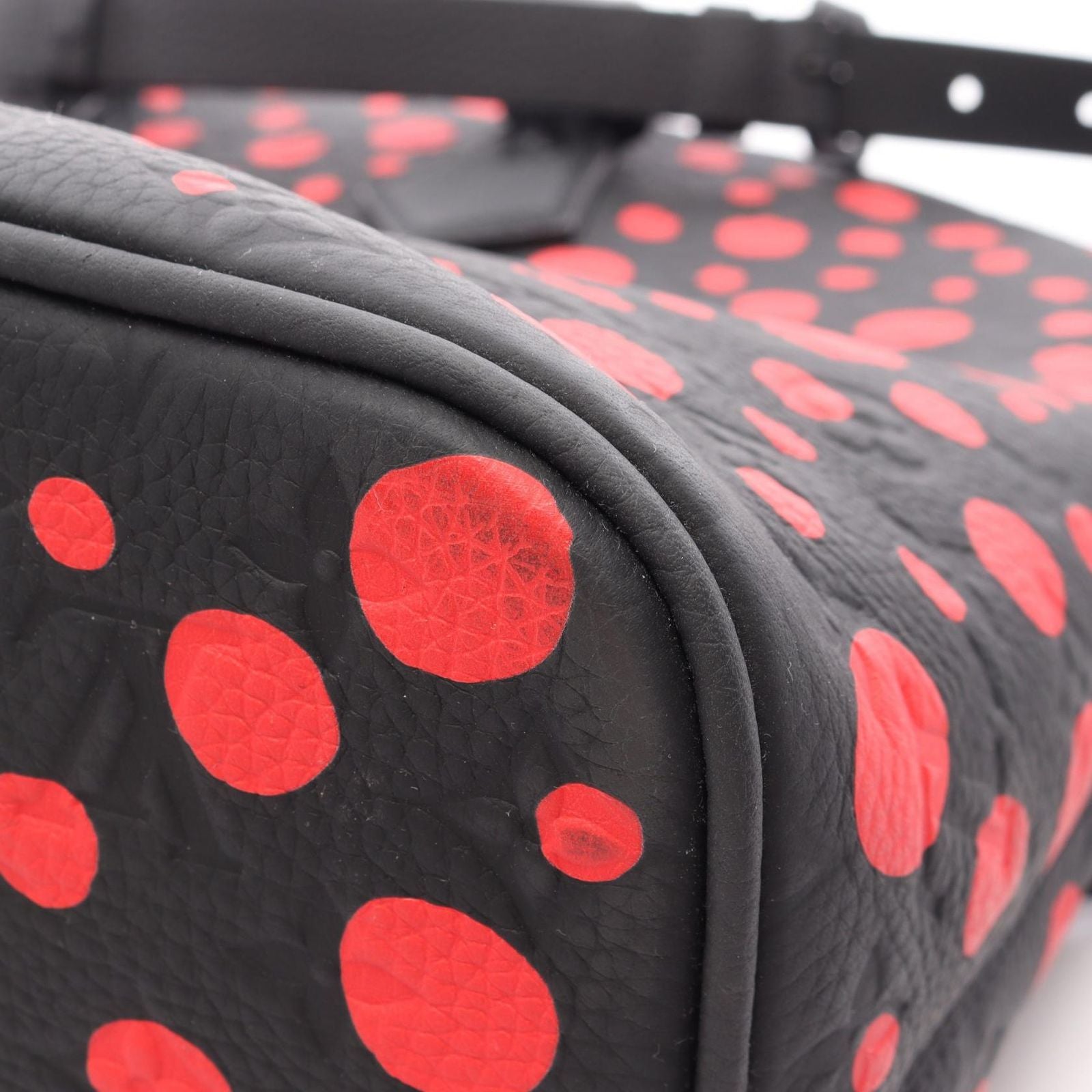 Louis Vuitton Boston Bag LV YK Lockit 2-Way Noir Red Leather — view 6
