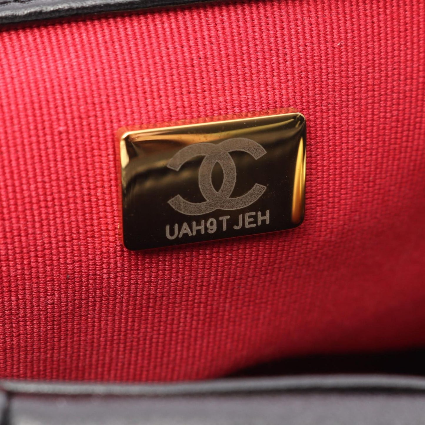 Chanel Shoulder Bag 19 Black Lambskin 19 Quilted Chain — view 5