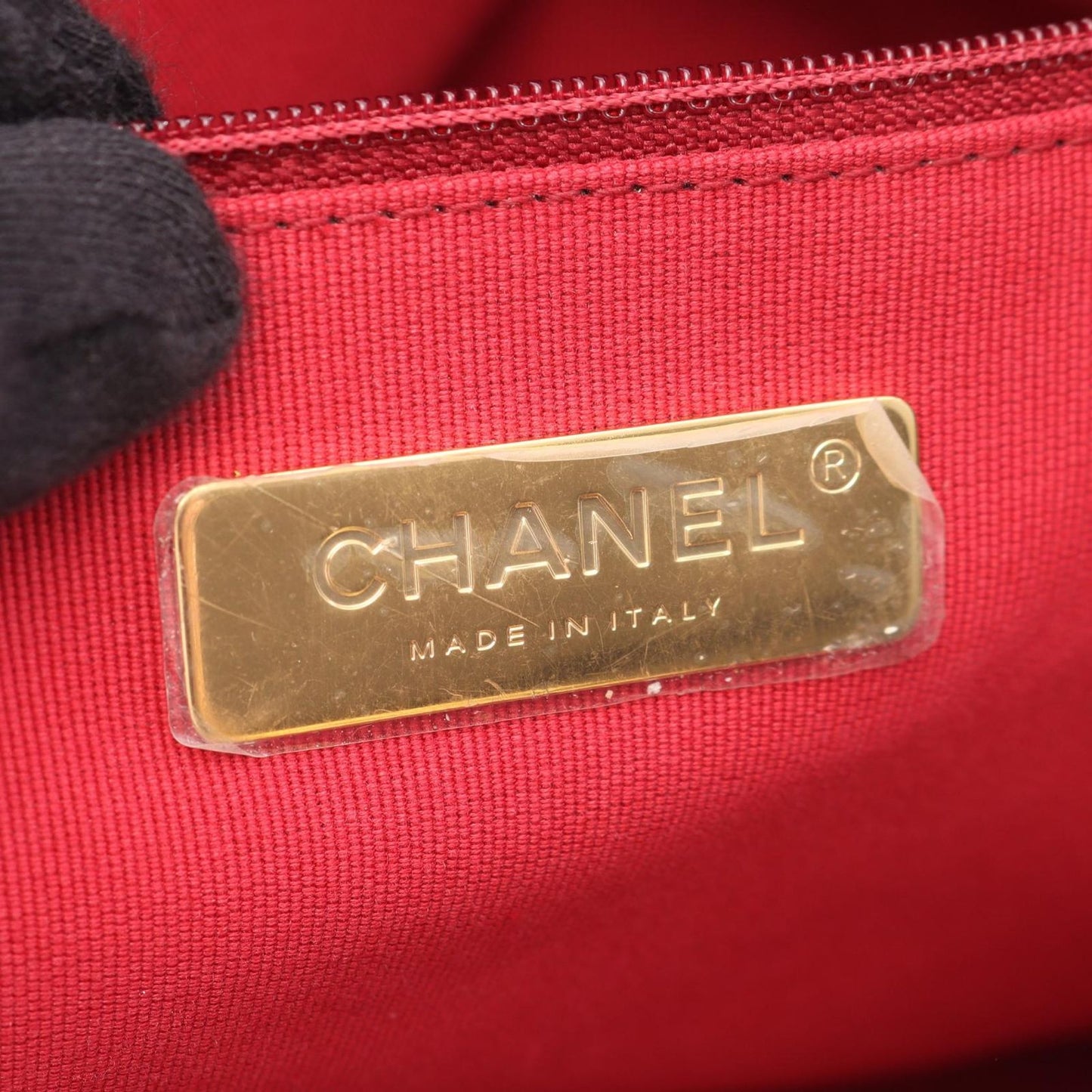 Chanel Shoulder Bag 19 Black Lambskin 19 Quilted Chain — view 4