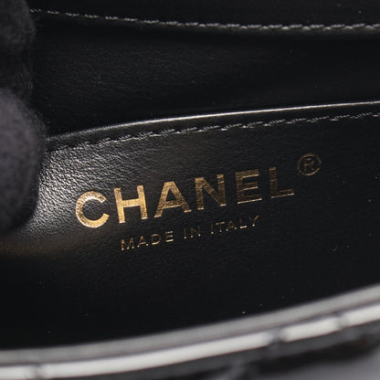 Chanel Shoulder Bag Mini Quilted Chain Black Patent Leather — view 4