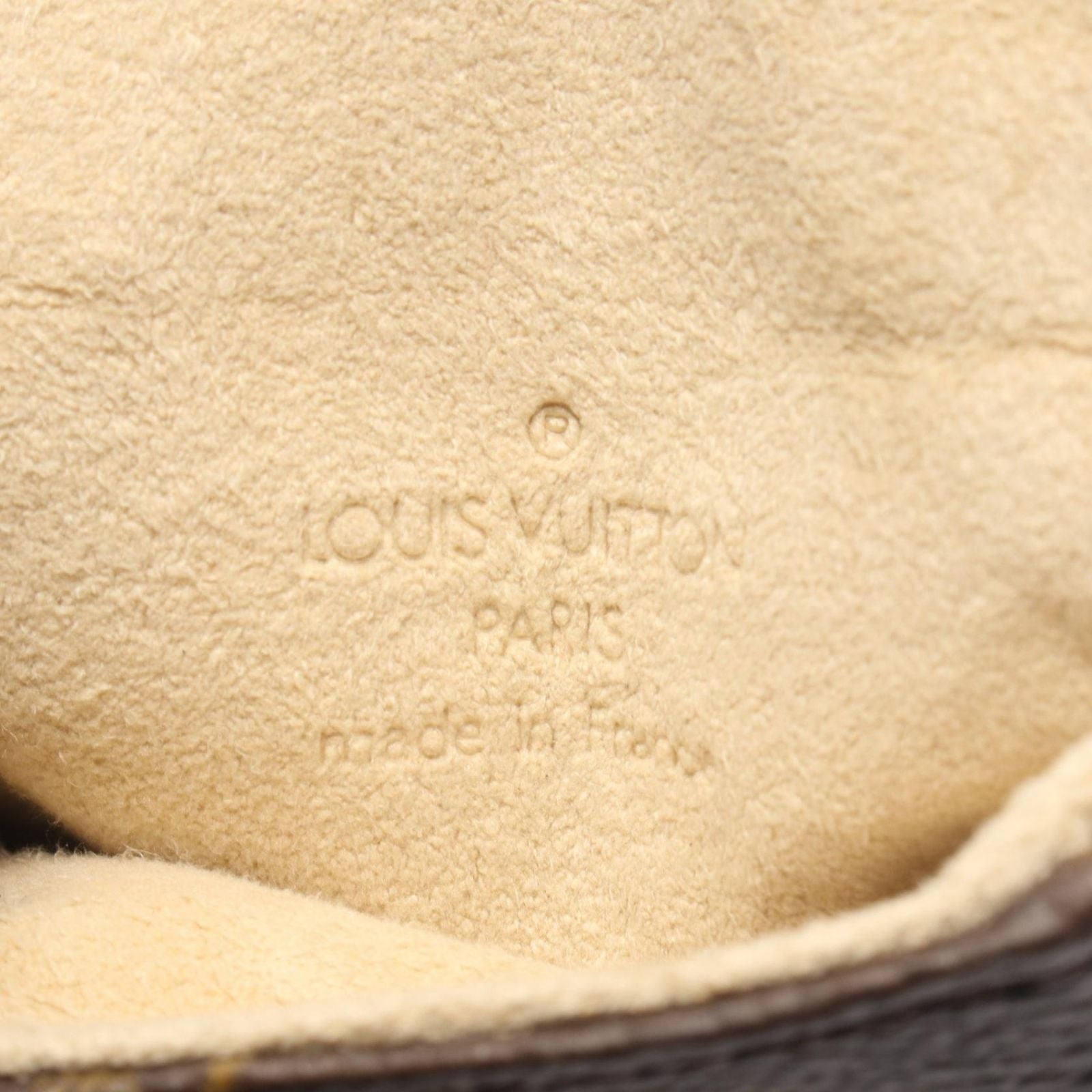 Louis Vuitton Pouch Pochette Tulum Leather — view 4