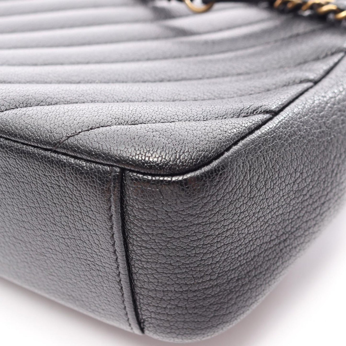 Chanel Shoulder Bag CC Logo Quilted Flap Black Leather Chain — view 7