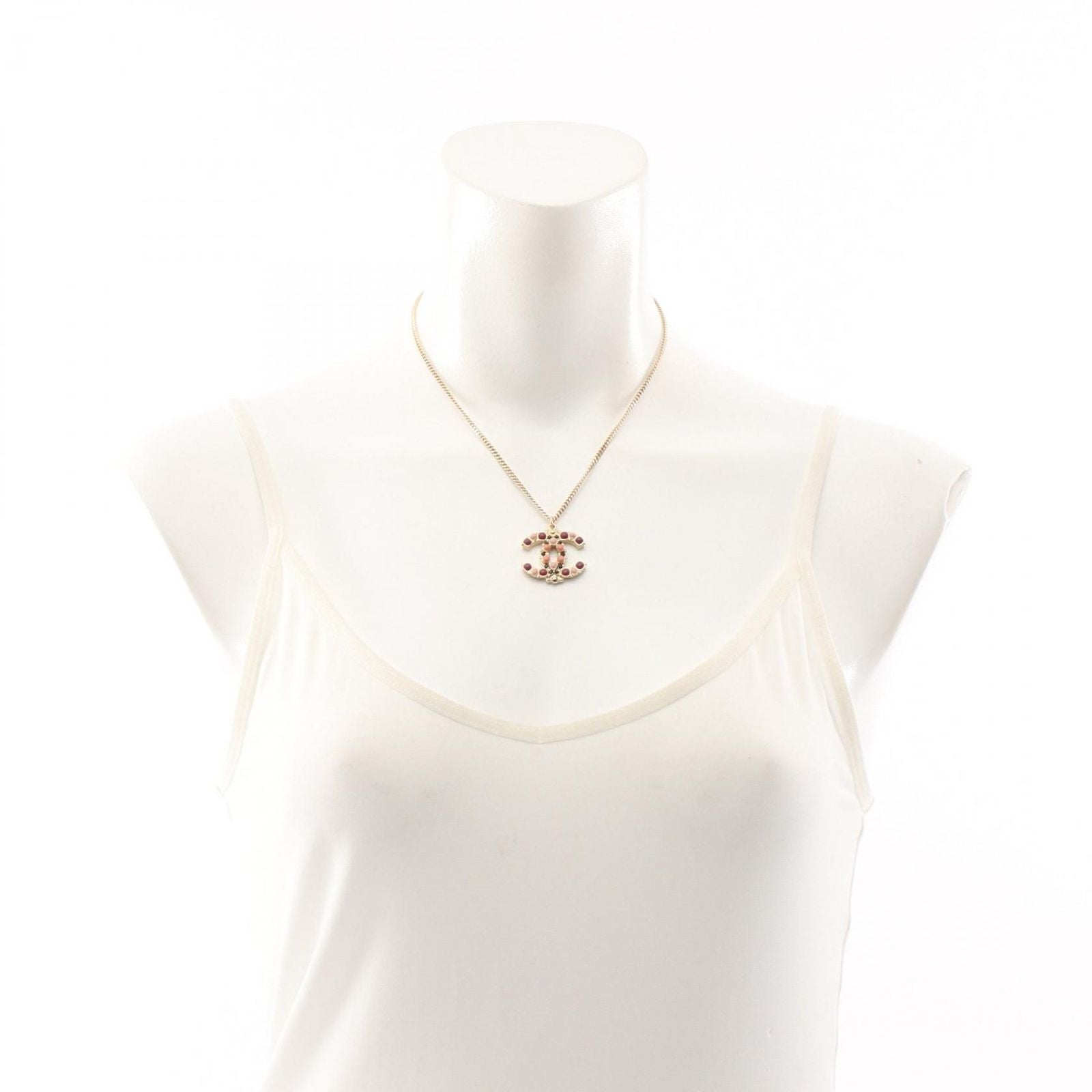 Chanel Necklace CC Logo — view 6