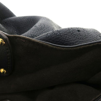 Louis Vuitton Mahina Messenger — view 8