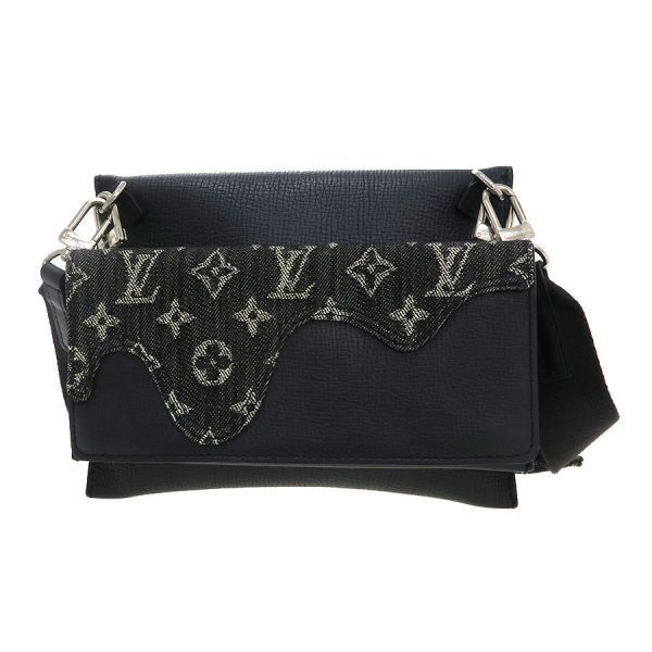 Louis Vuitton LV Drip Trio Pouch — view 3