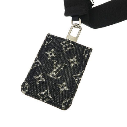 Louis Vuitton LV Drip Trio Pouch — view 5