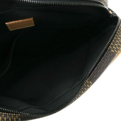 Louis Vuitton Damier LV Giant Nile Messenger — view 2