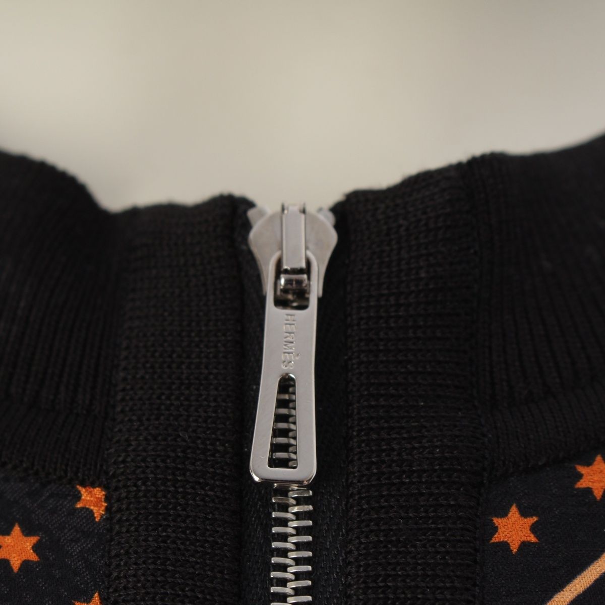 Hermes Silk Cotton Apron Dole Tsuilene Bandana Pattern Knit Jacket Top Orange — view 7