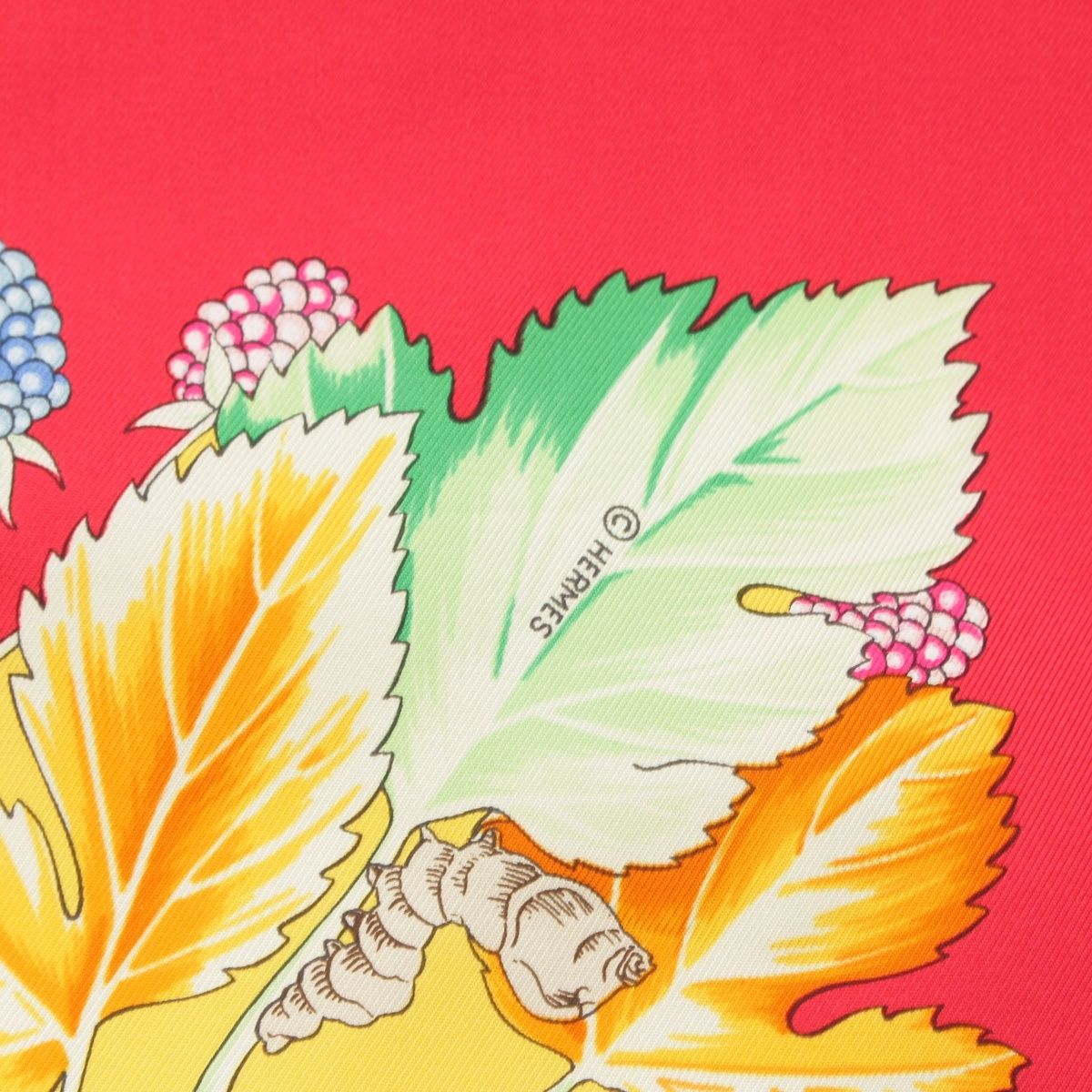 Hermes Carre 90 I'arbre de Soie Silk Scarf Red Yellow — view 9