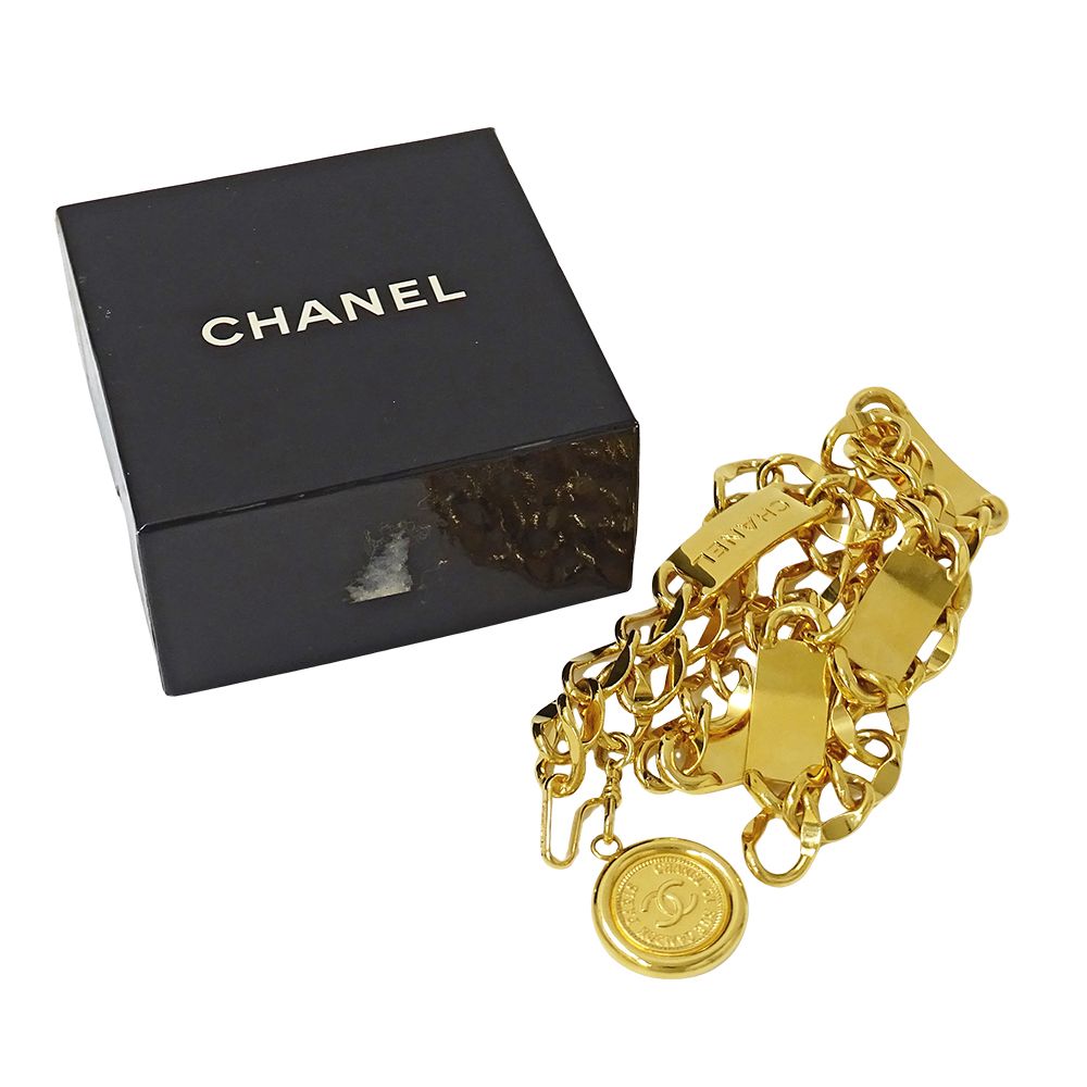 Chanel Belt Chain Gold Logo Plate Coin Motif — view 7
