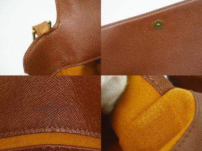 Louis Vuitton LV Musette Tango Short Monogram Shoulder Bag Brown — view 9