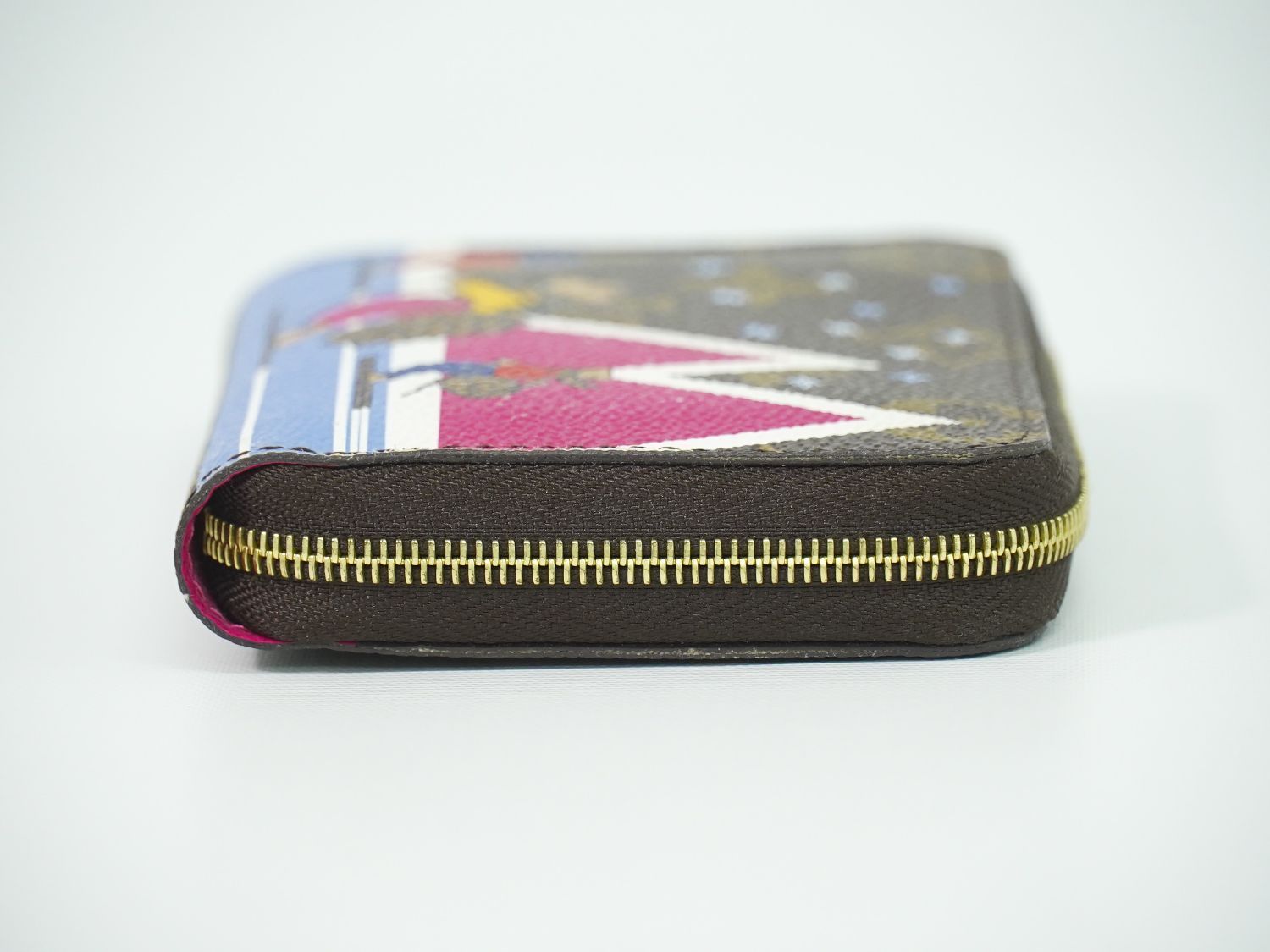 Louis Vuitton LV Zippy Coin Purse Bear Monogram Case Brown Multicolor — view 4