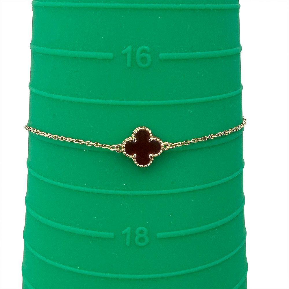 Van Cleef & Arpels Sweet Carnelian Bracelet — view 8