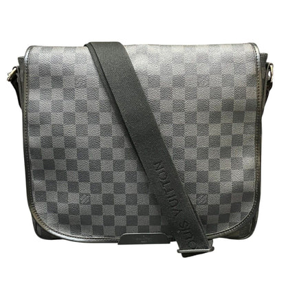 Louis Vuitton Daniel MM Damier Graphite Shoulder Bag Canvas