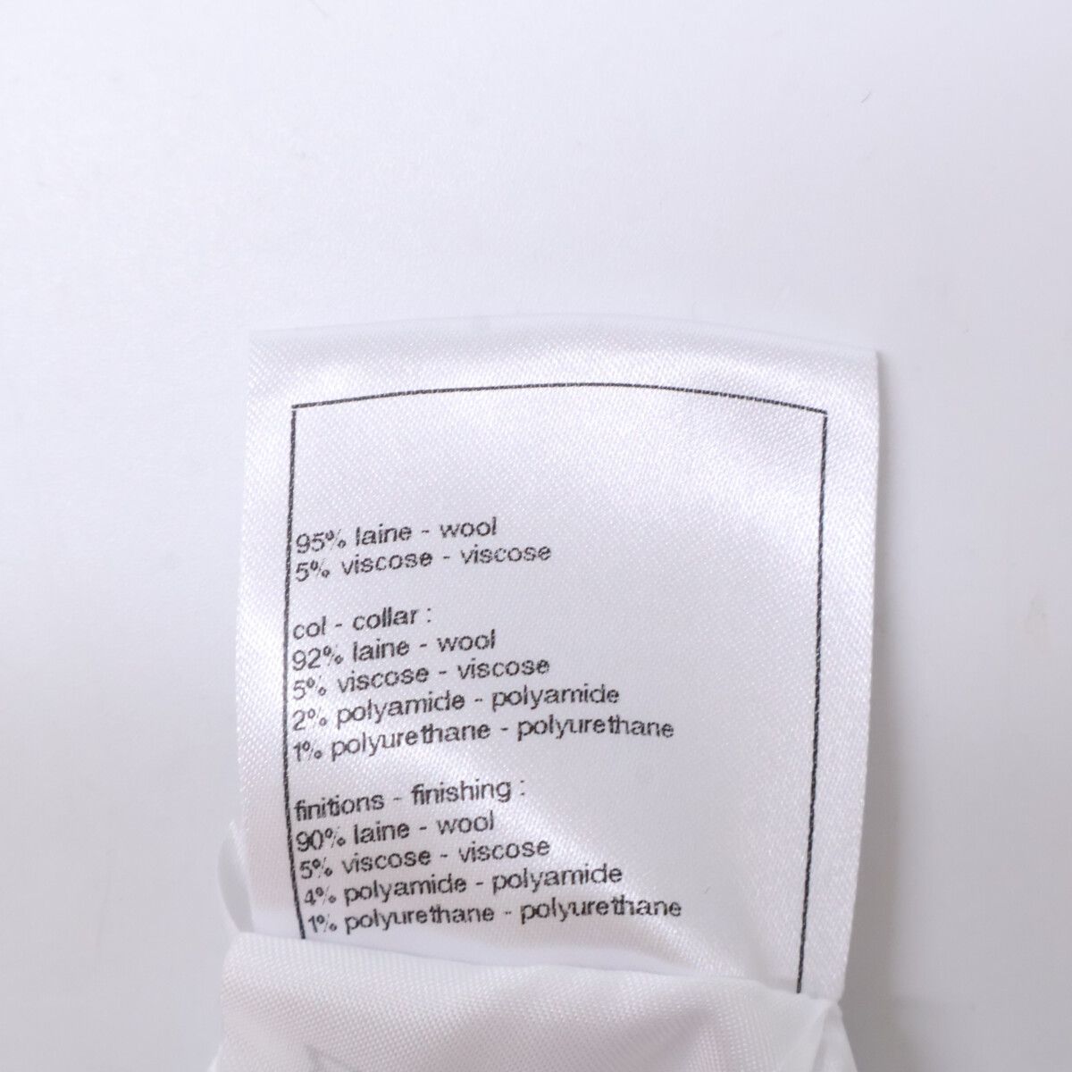Chanel Leaf Plate Knit 40 Sweater — view 7