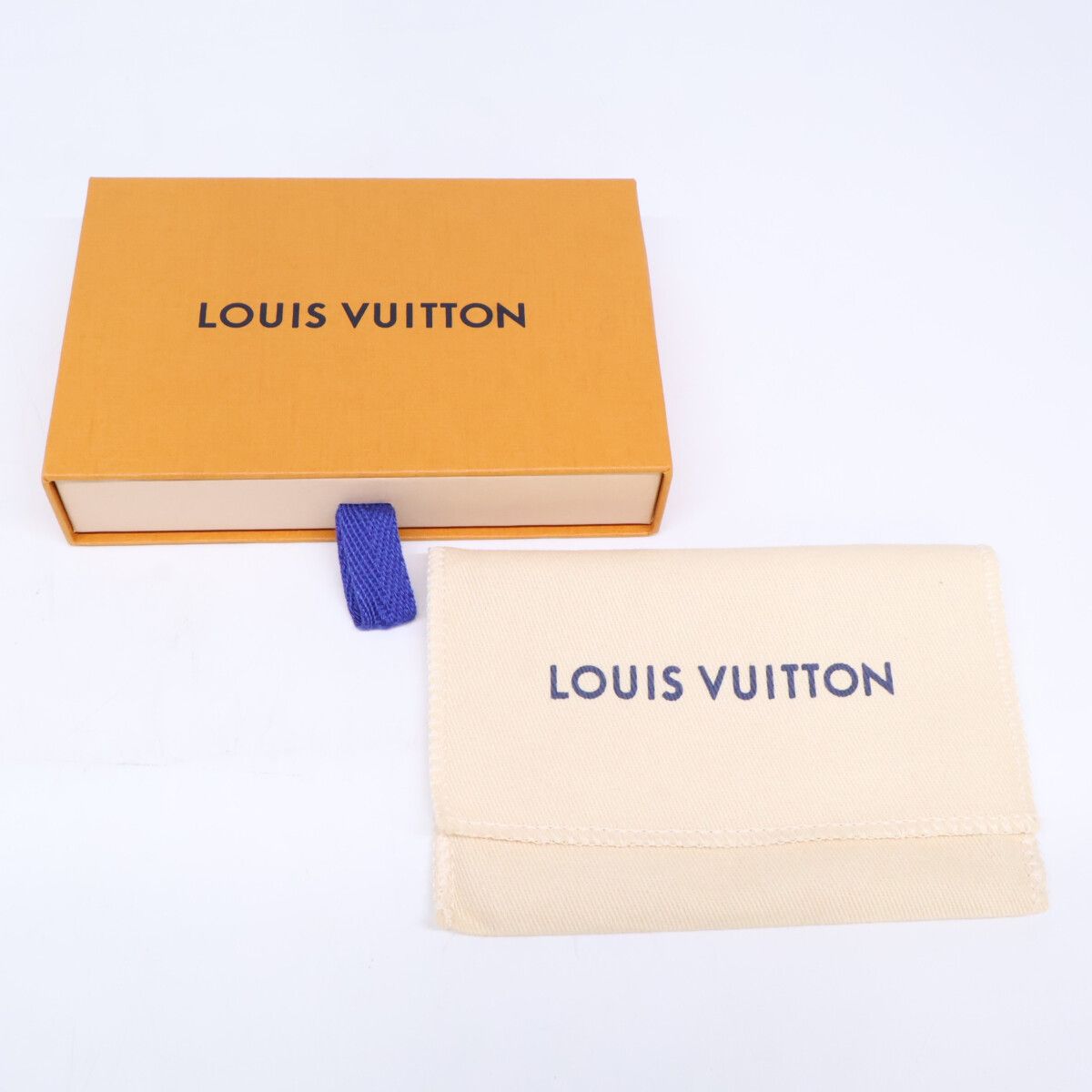 Louis Vuitton Monogram Midnight Organizer de Poche Card Holder — view 8