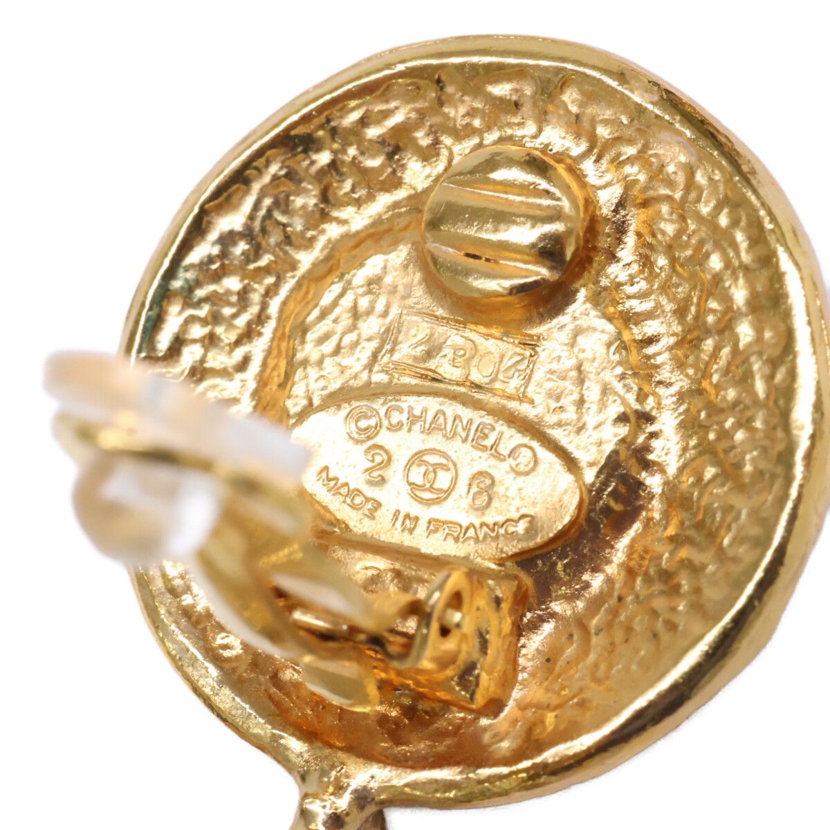 Chanel Vintage 26 Castellane Era Faux Pearl Circle Earring — view 8