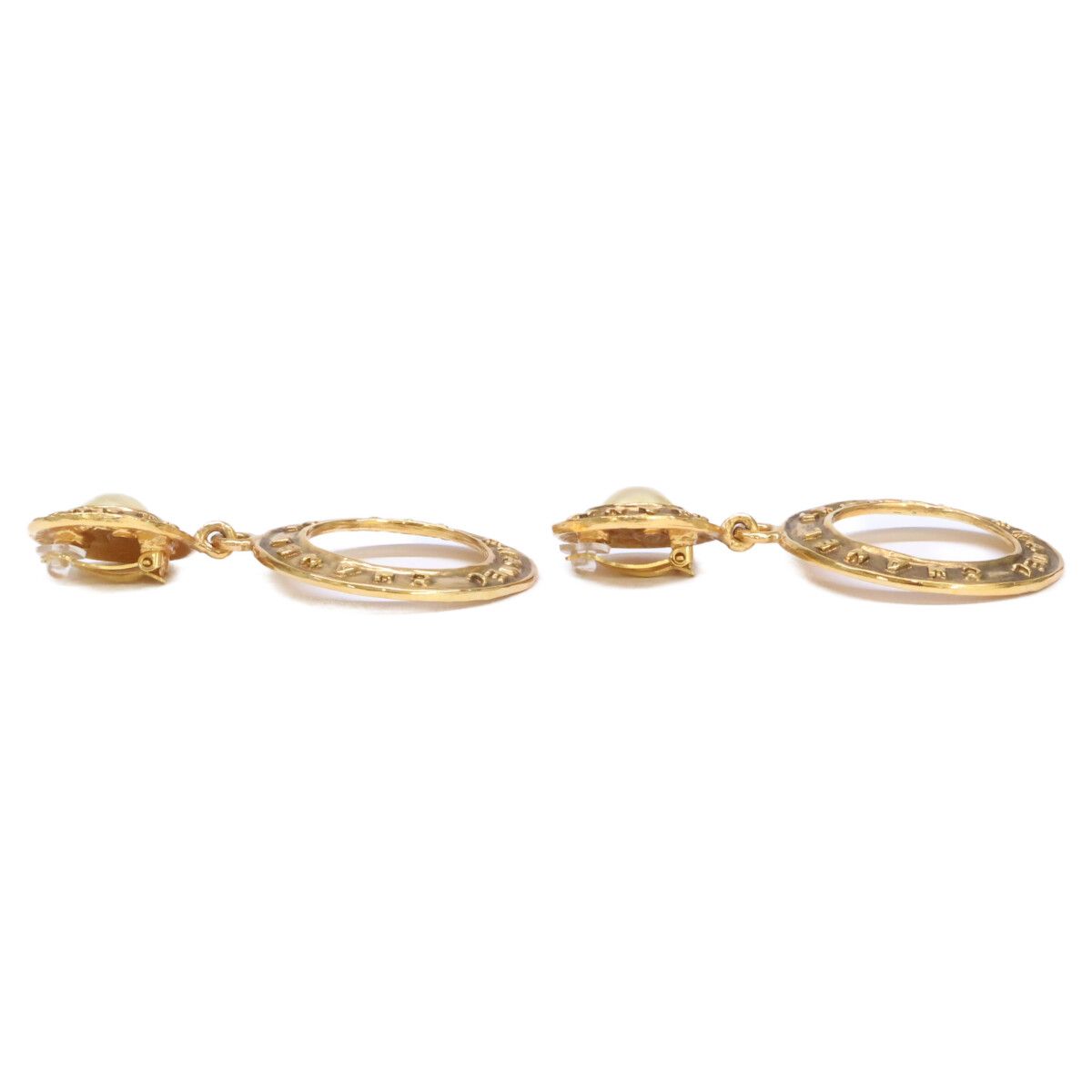 Chanel Vintage 26 Castellane Era Faux Pearl Circle Earring — view 4
