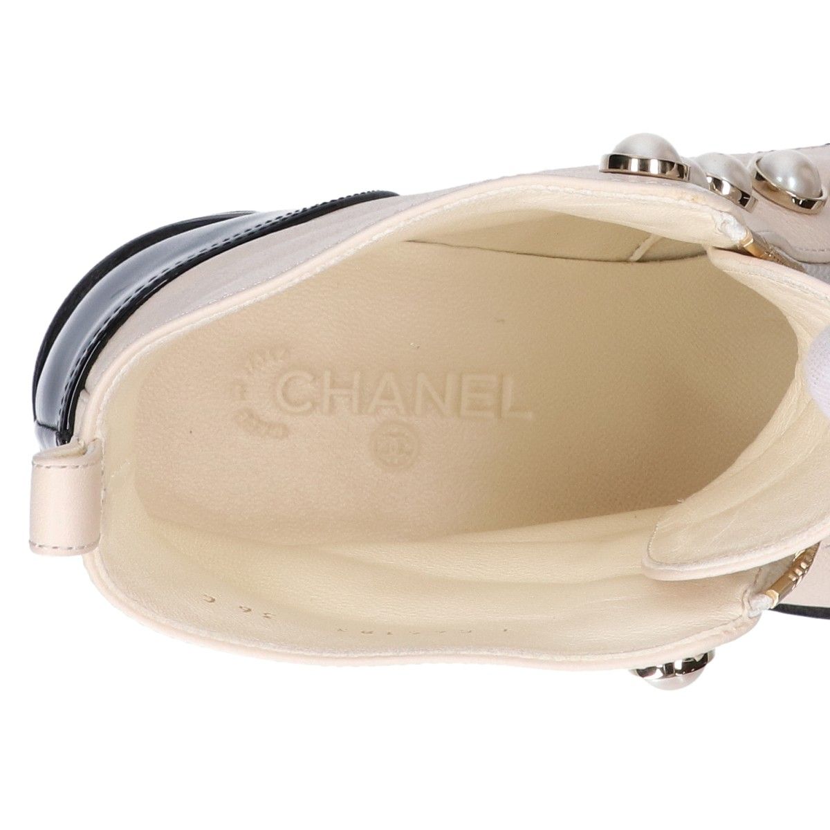 Chanel Pearl CC Logo Patent Leather Short Boots 36c — view 7