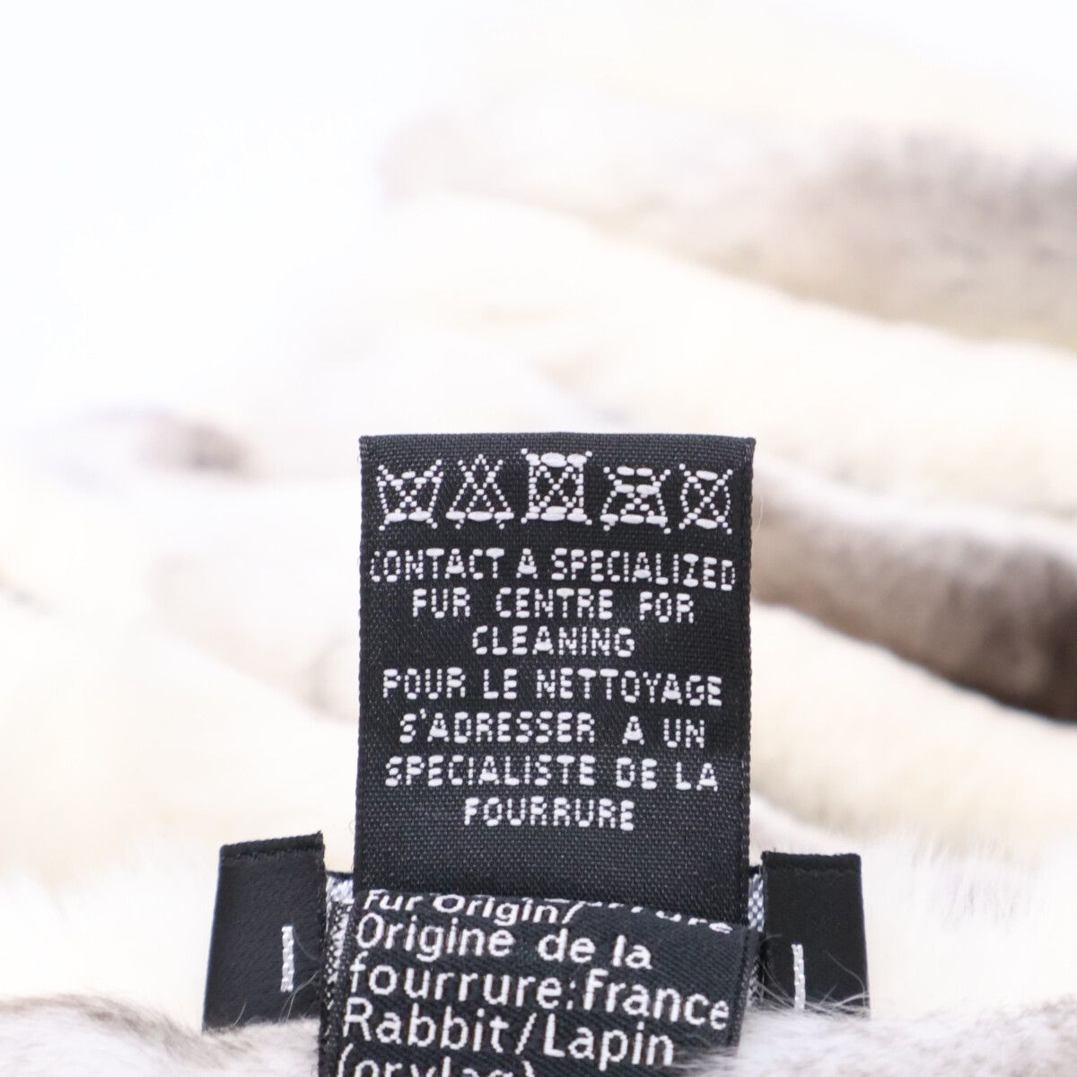 Chanel Lapin Ori Rug Cashmere Scarf — view 8