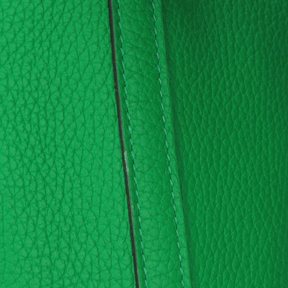 Hermes Taurillon Clemence Picotin Lock Monochrome So Green — view 7