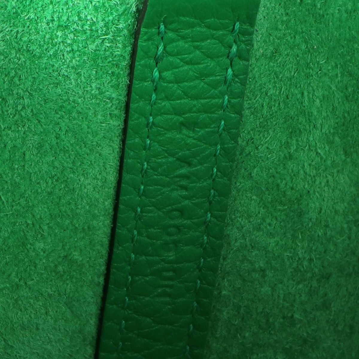 Hermes Taurillon Clemence Picotin Lock Monochrome So Green — view 8