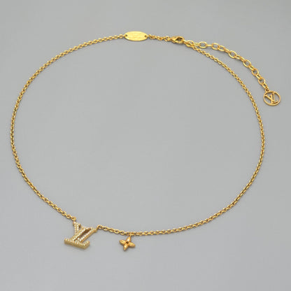 Louis Vuitton Necklace LV Iconic 39 44 cm Gold Colored Metal Strass LV Initial — view 2