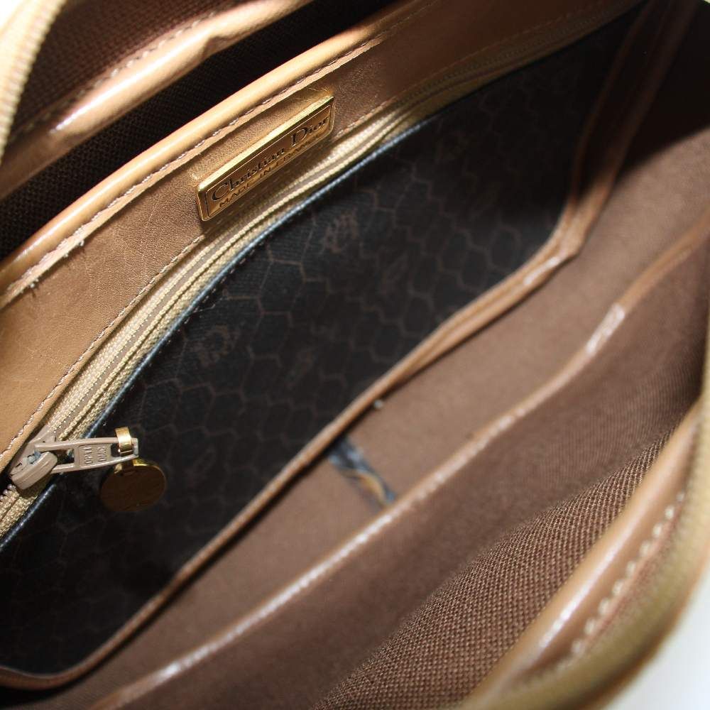 Dior Vintage Shoulder Bag Crossbody Honeycomb All Over Pattern Leather Black — view 6