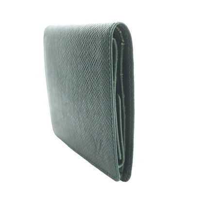 Louis Vuitton Taiga Bifold Wallet Dark Green SS — view 3