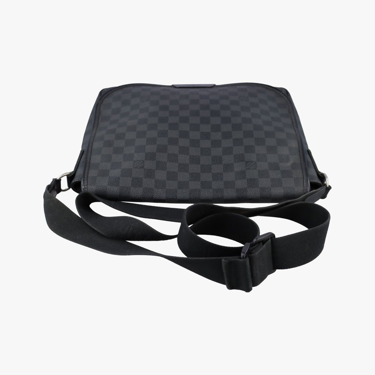 Louis Vuitton Daniel MM Noir Damier Graphite Messenger — view 8