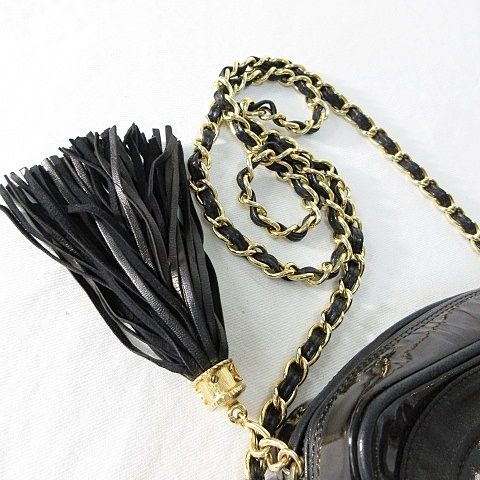 Chanel Shoulder Bag Chain Tassel CC Logo CC Enamel Black — view 8