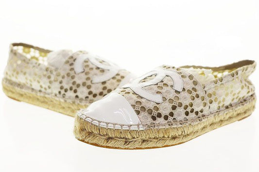 Chanel Espadrille Shoes White 37 Lace CC Logo Slip Ons Hemp Beige Aa