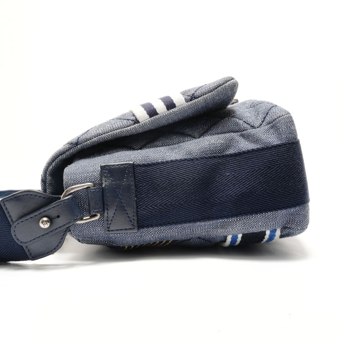 Chanel Shoulder Bag Denim Messenger — view 3
