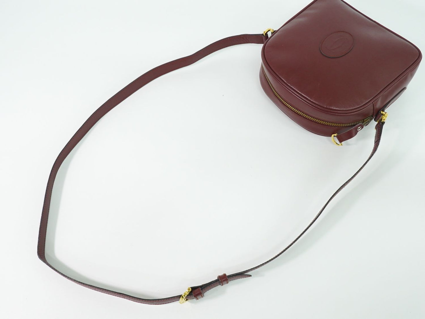 Cartier Must Line Shoulder Bag Pochette Leather Bordeaux — view 4