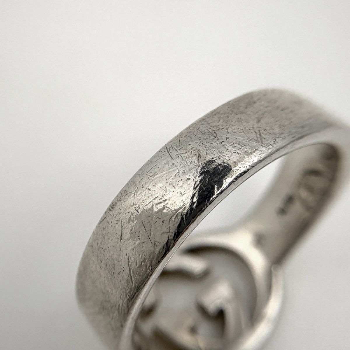 Gucci GG Logo Ring Interlocking No 15 925 Sterling Silver — view 4