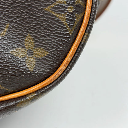 Louis Vuitton Saumur 35 Crossbody Shoulder Bag Monogram Brown — view 3