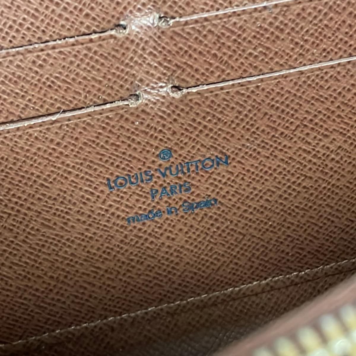 Louis Vuitton Wallet Monogram Zippy — view 5