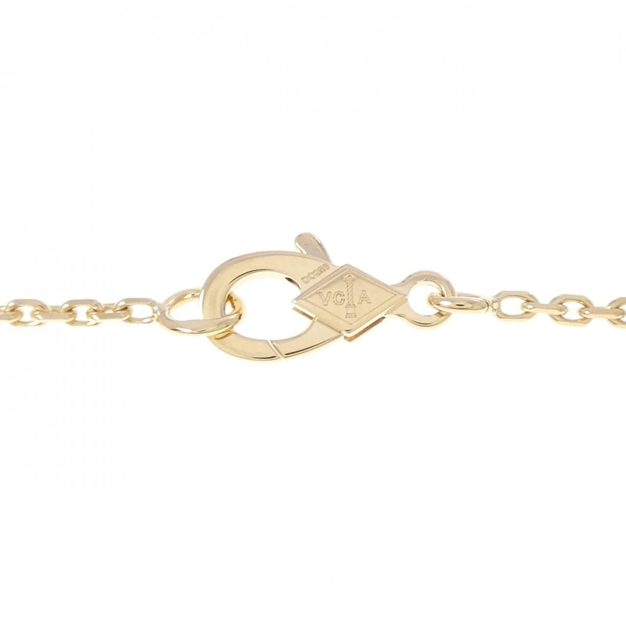 Van Cleef & Arpels Vintage Alhambra Necklace — view 4