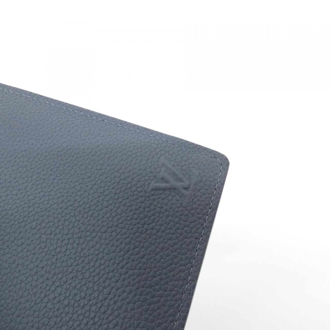 Louis Vuitton LV Aerogram Portefeuille Brazza Wallet — view 3