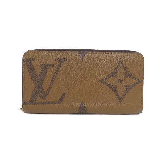 Louis Vuitton Monogram Giant Zippy Wallet