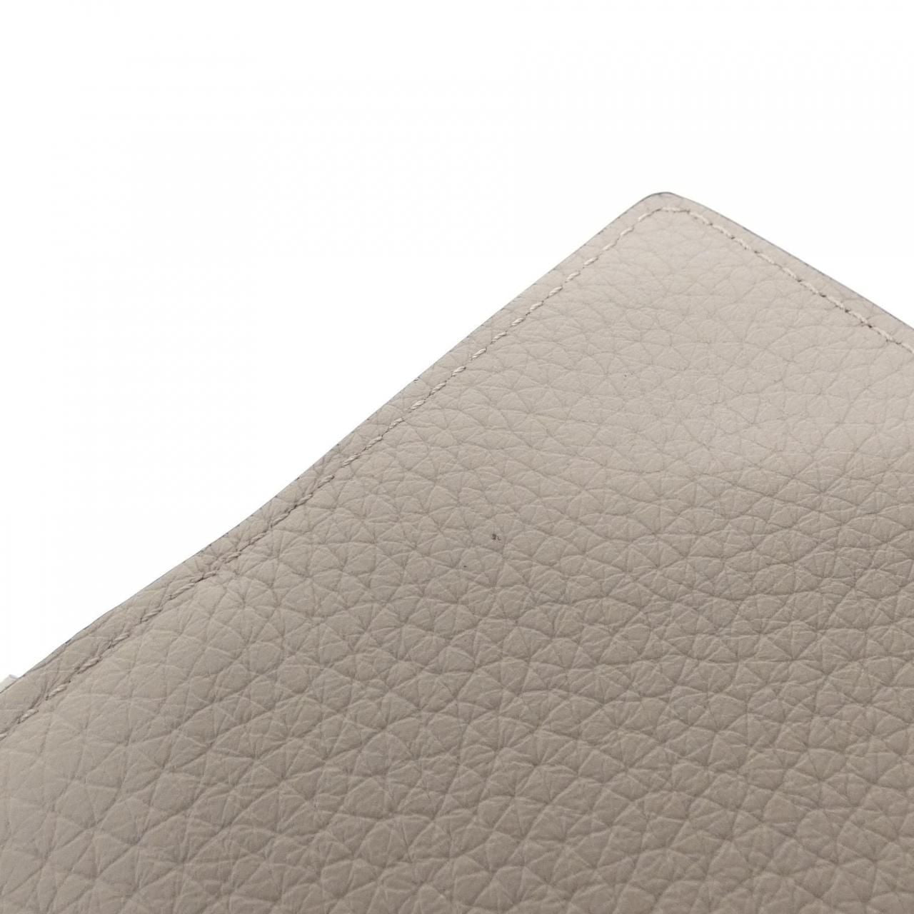 Louis Vuitton LV Vertical Wallet — view 4